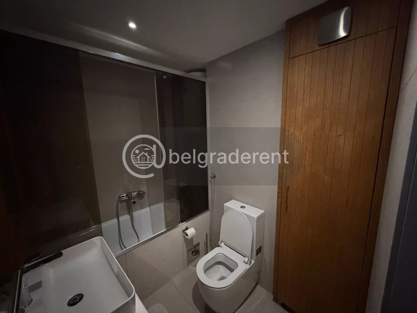 2.5-Room Apartment in Banovo Brdo photo 8 of 8