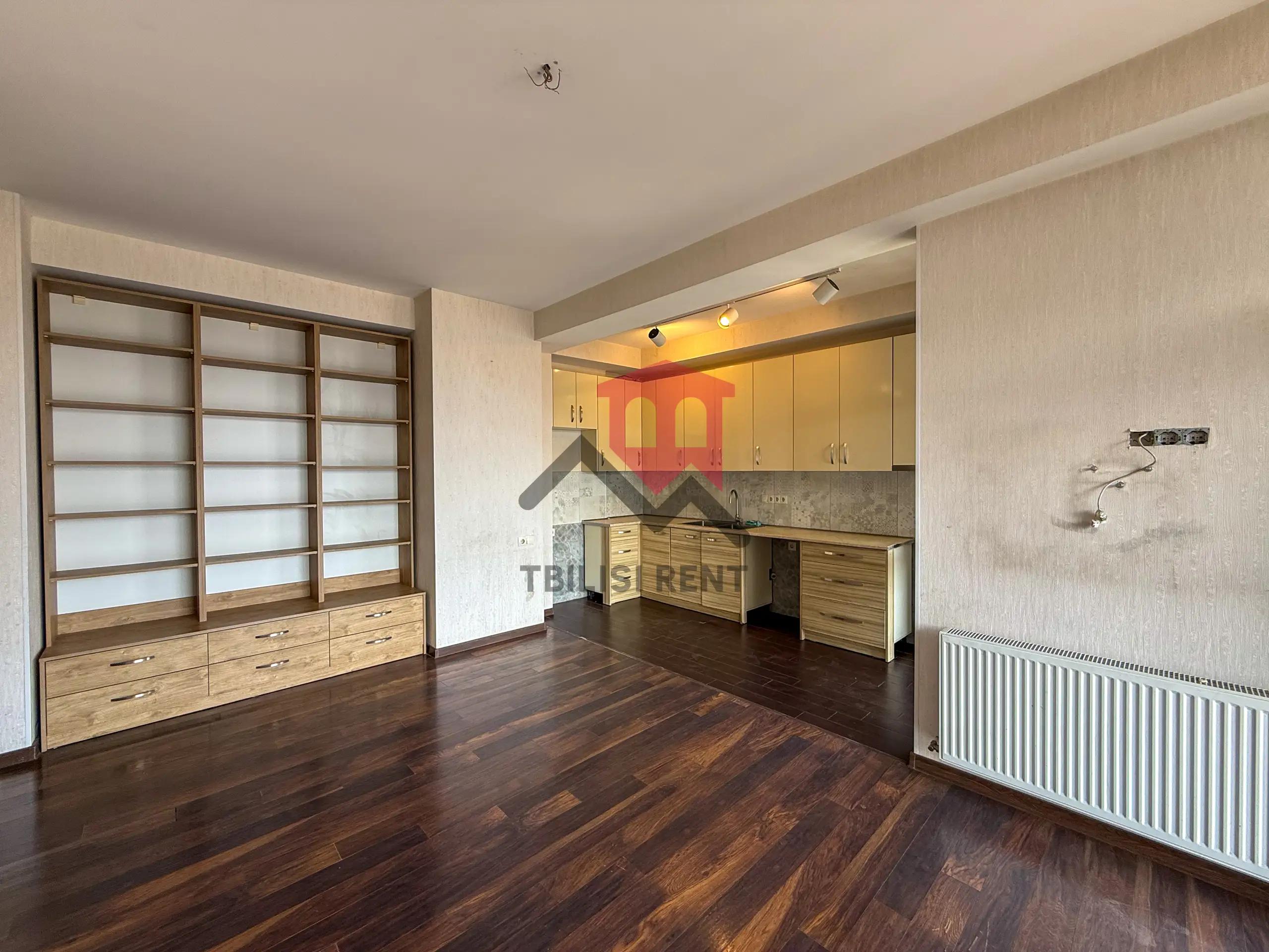 Spacious 3-Bedroom Apartment Near Lisi Lake photo 6 of 8