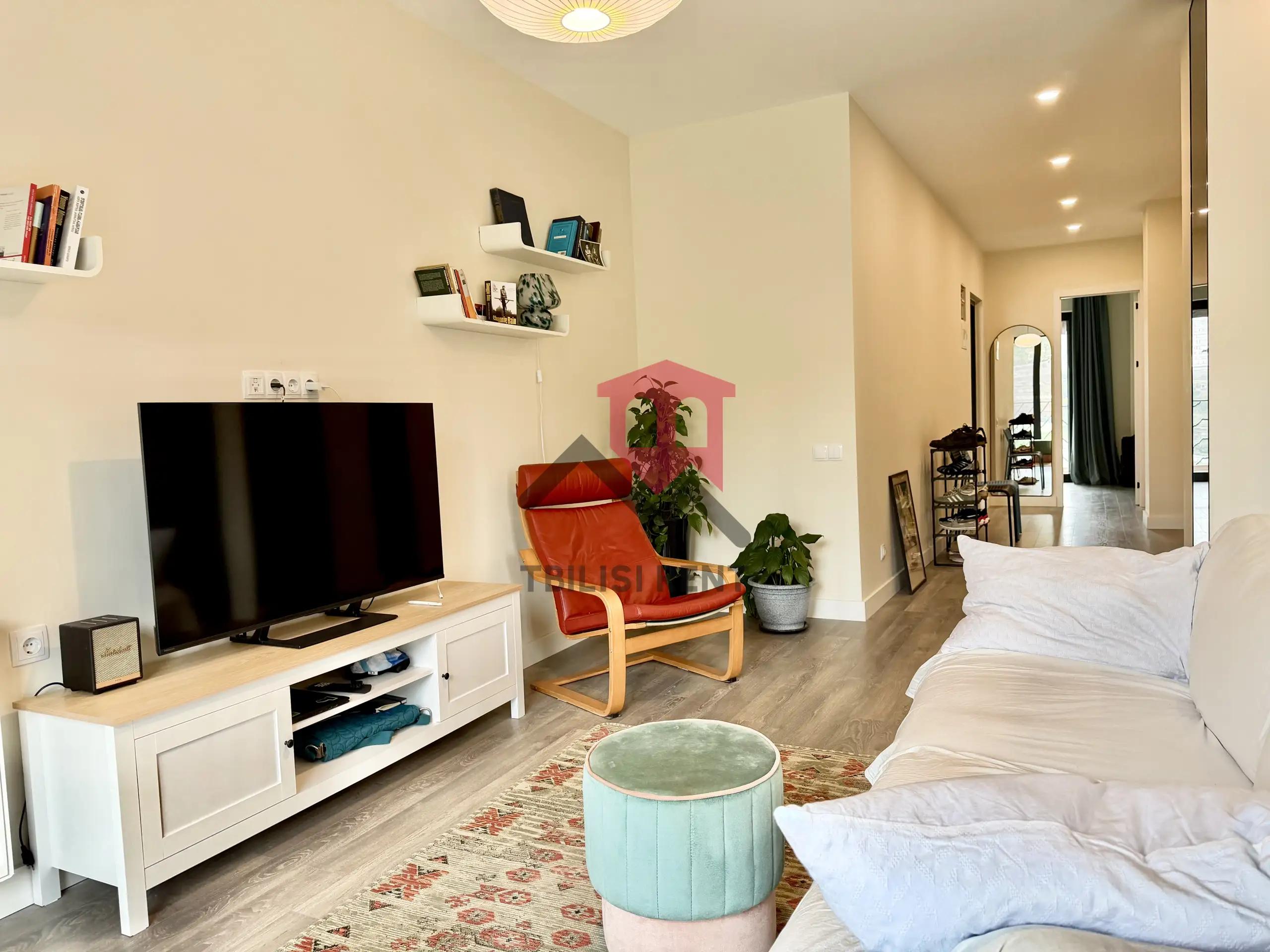 Spacious Apartment Near Lisi Lake photo 1 of 8