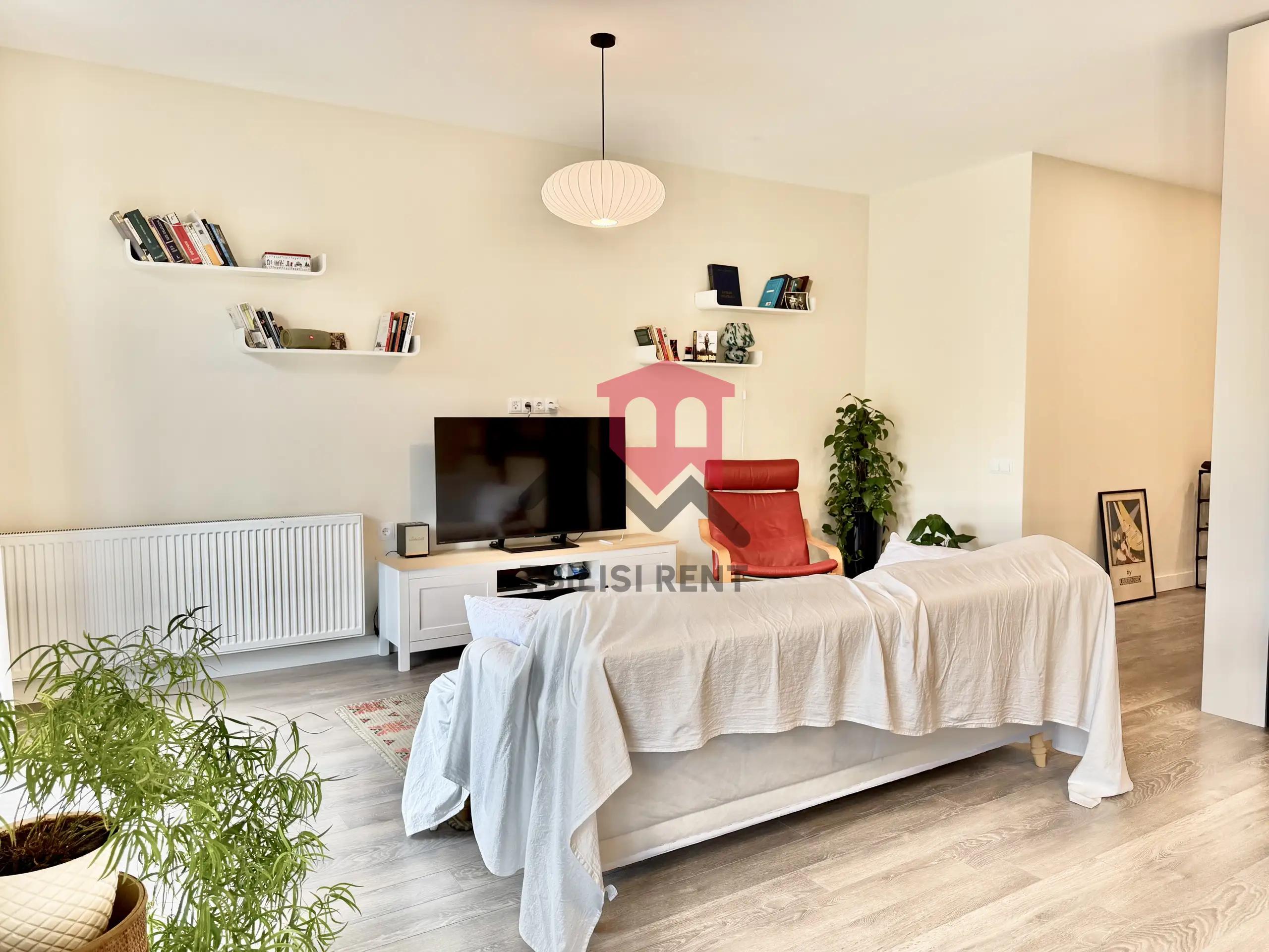 Spacious Apartment Near Lisi Lake photo 4 of 8