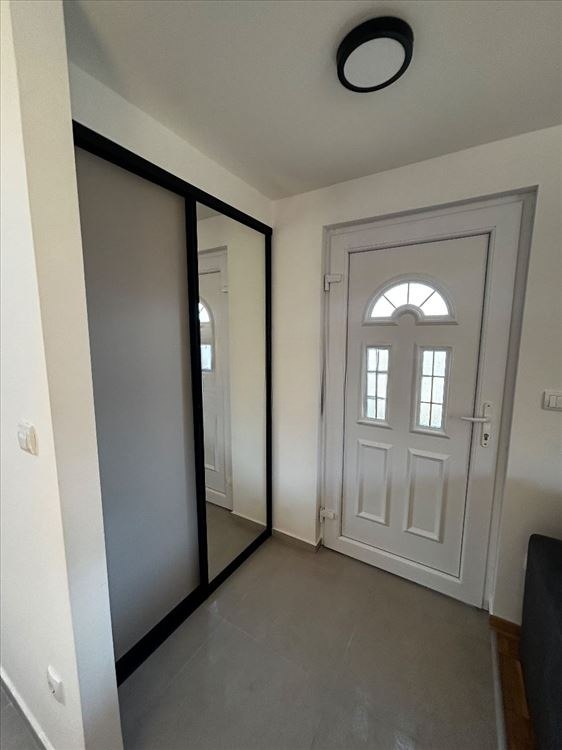 Furnished 2.5-Room Apartment in New Belgrade photo 4 of 7