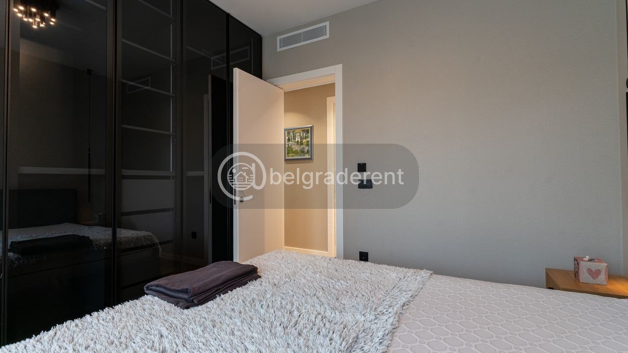 1-Bedroom Apartment in Dedinje photo 7 of 8
