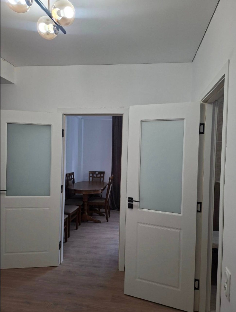 Two-Room Apartment in Botanica photo 7 of 8