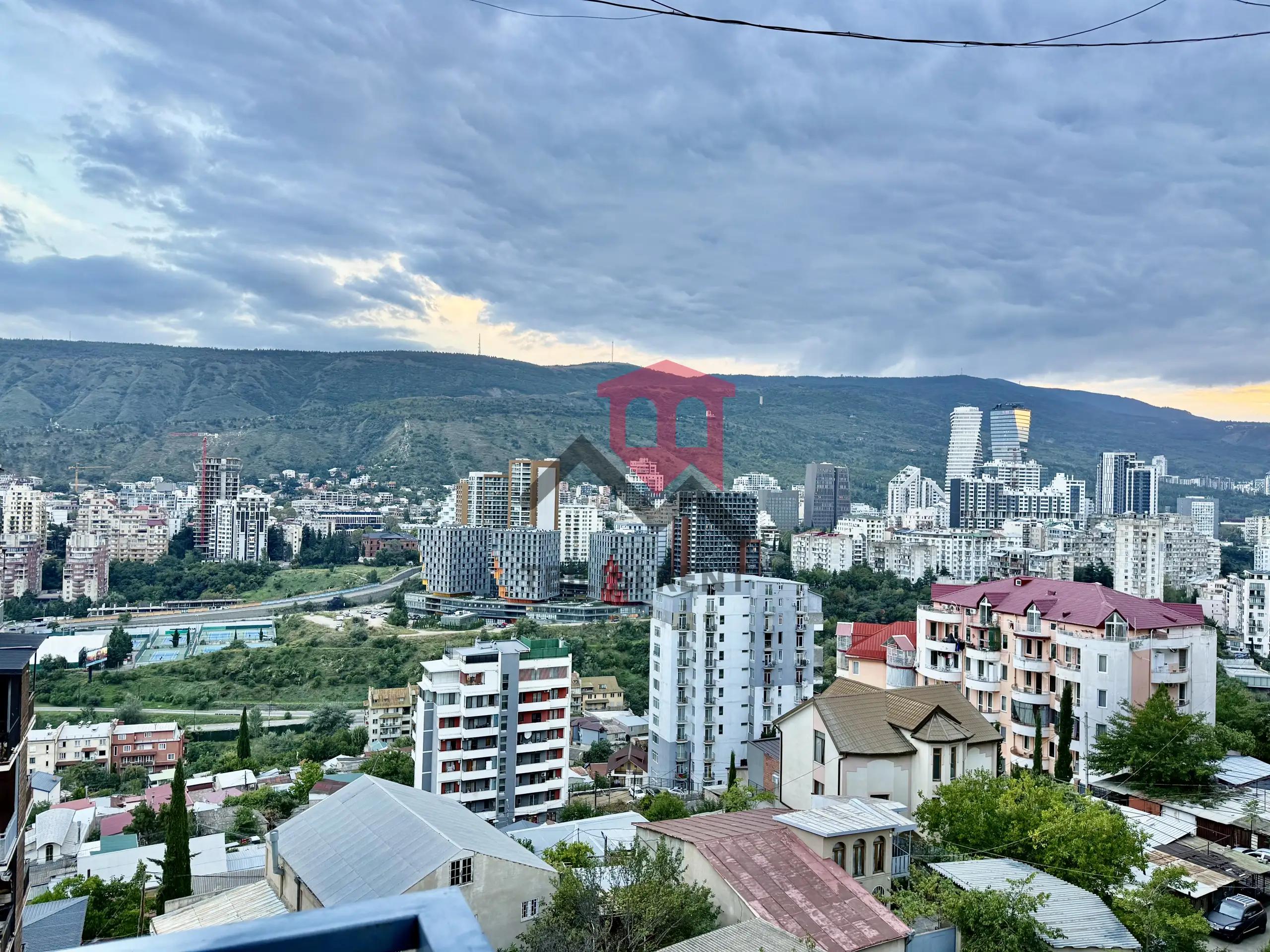 Двухкомнатная квартира в Сабуртало photo 1 of 8