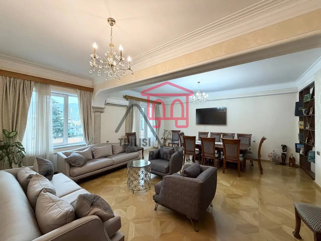 Spacious 3-Bedroom Apartment in Saburtalo photo 1 of 8