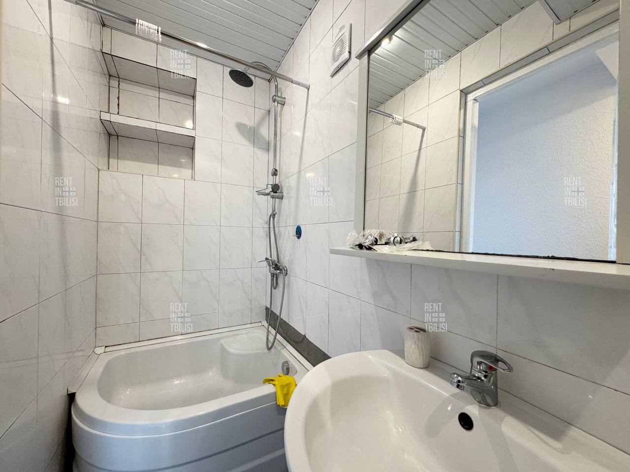 2-Bedroom Apartment in Saburtalo photo 8 of 8