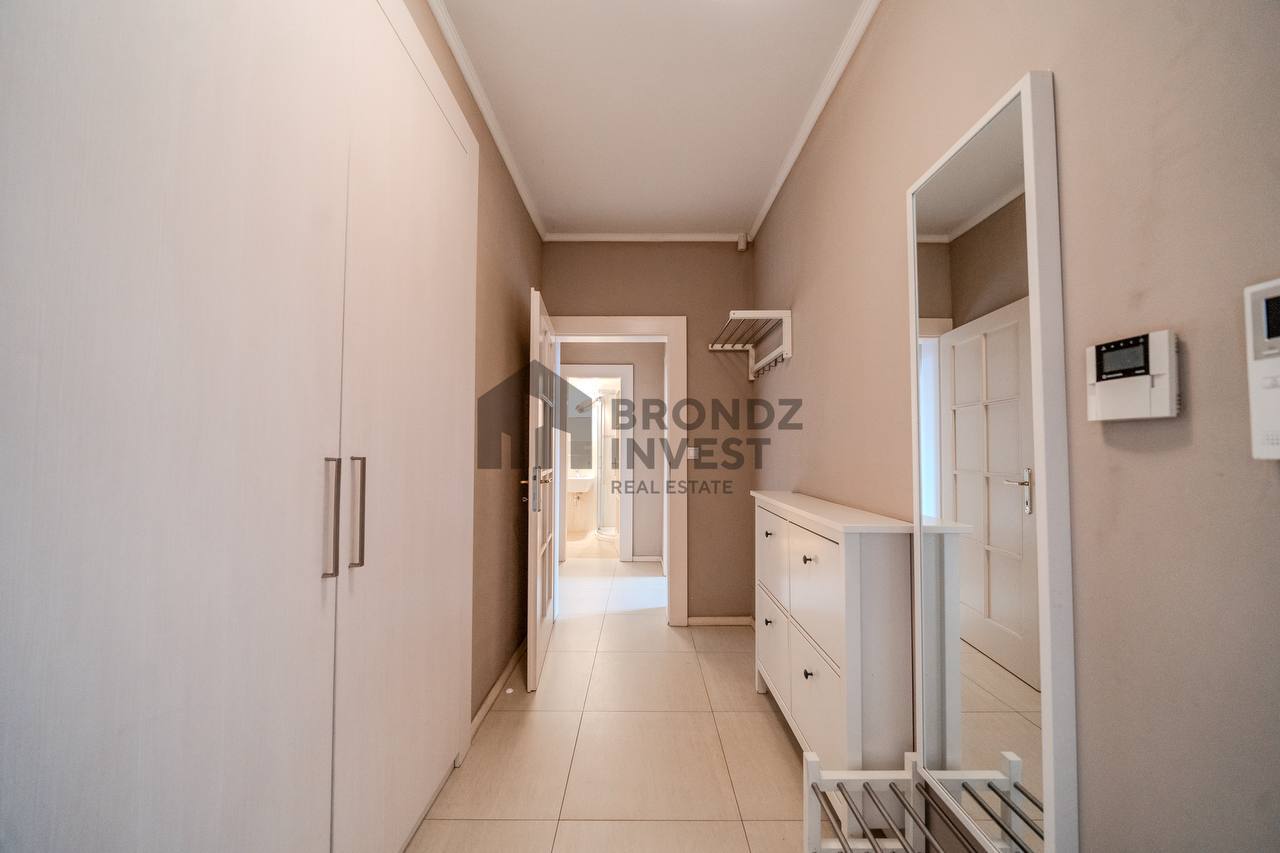 Furnished 1-Bedroom Apartment in Dejvice photo 6 of 8