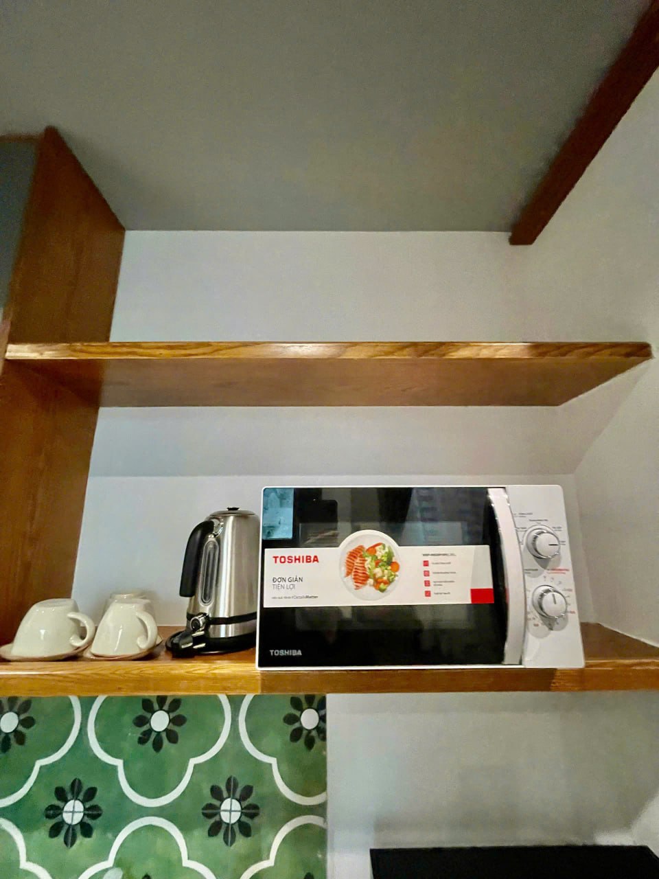 Green 2-Bedroom Apartment Near My Khe Beach photo 8 of 8