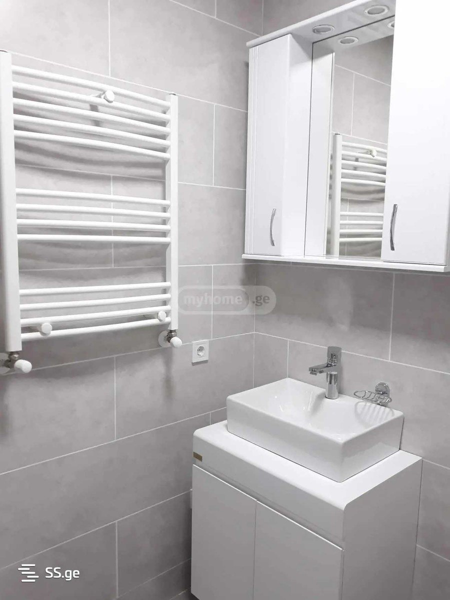Renovated Two-Room Apartment in Gldani photo 7 of 8