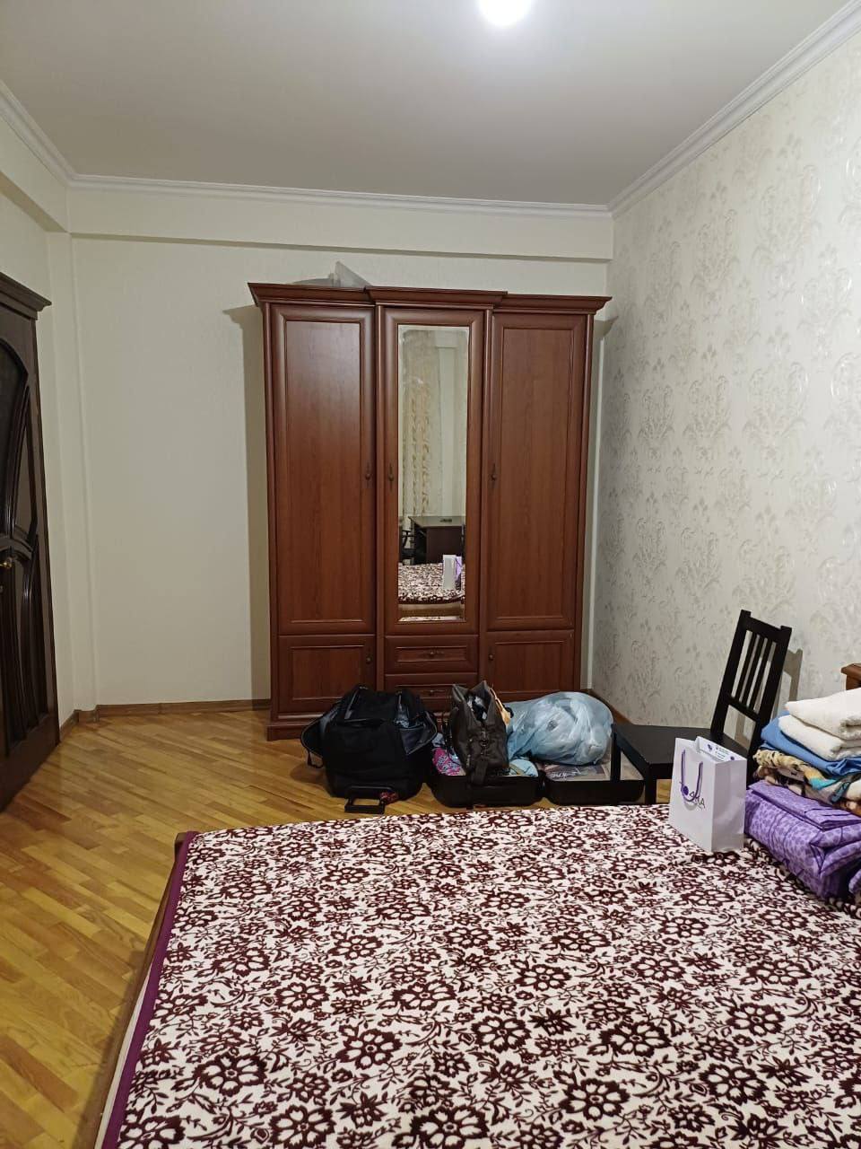 Two-Bedroom Apartment in the City Center photo 3 of 8