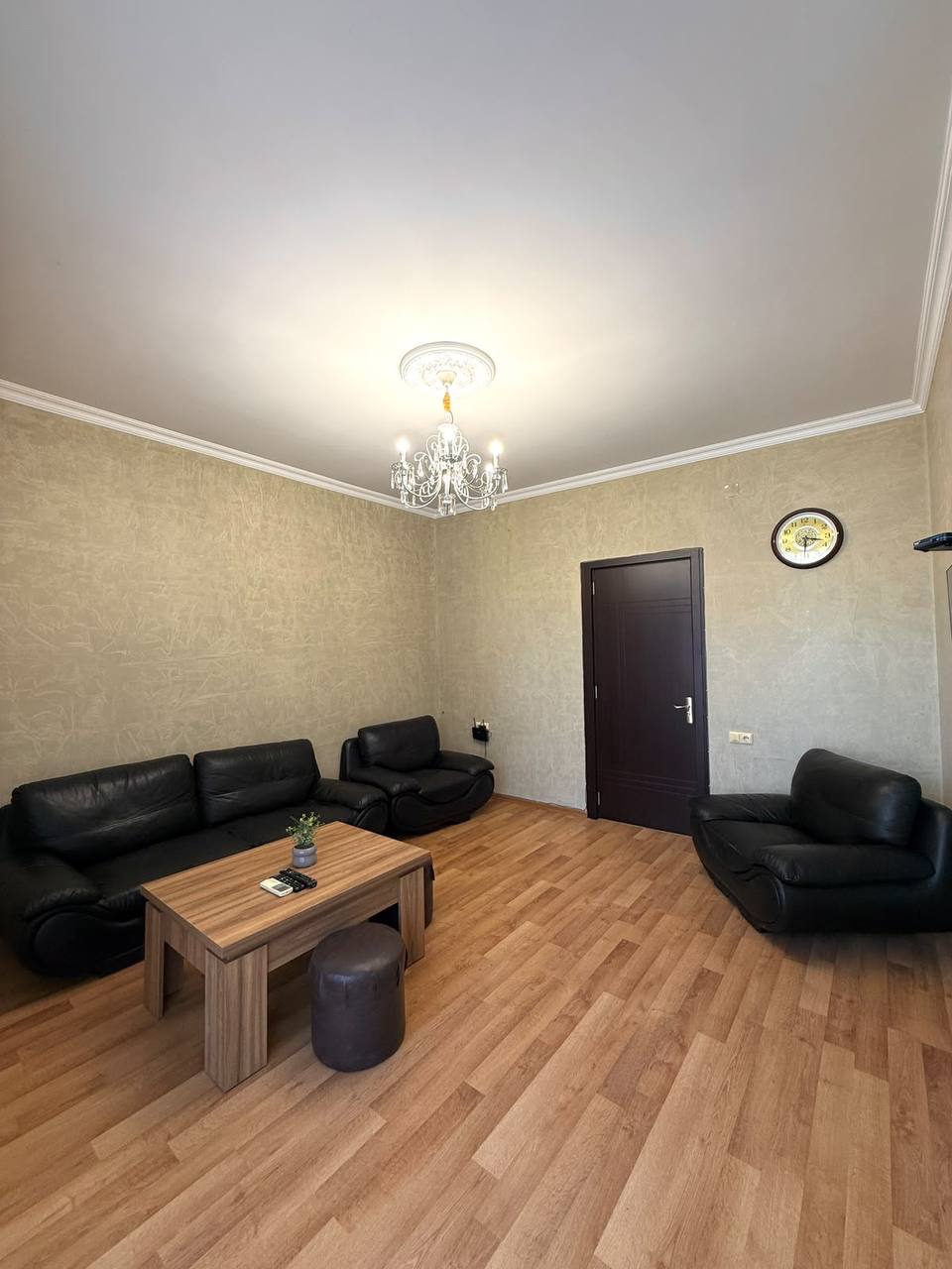 Two-Bedroom Apartment in Central Batumi photo 4 of 8