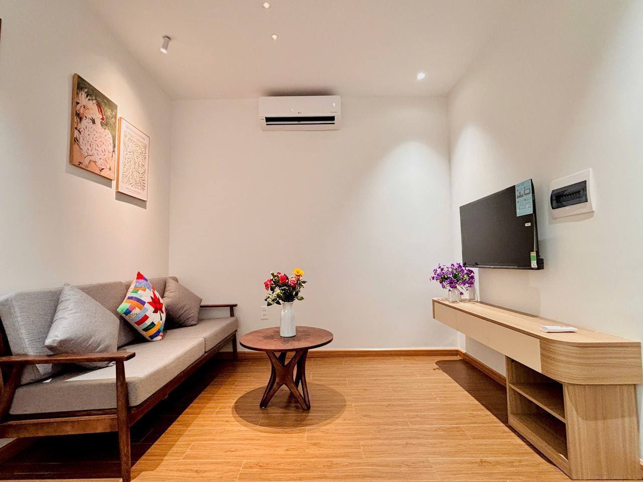 1-Bedroom Apartment in Khue My photo 7 of 8