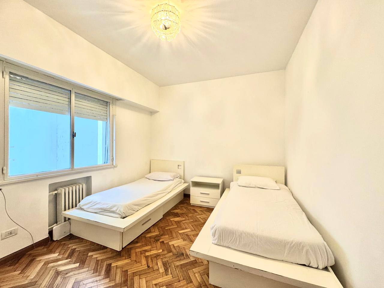 Four-Room Apartment in Palermo photo 5 of 8