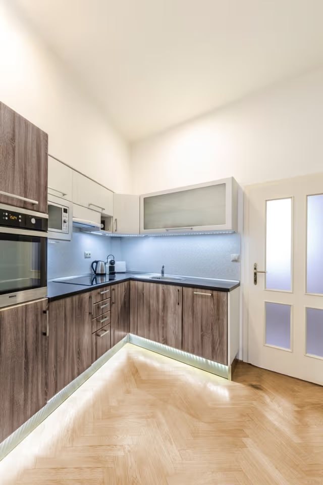 Renovated 43 m² Apartment in Prague 2 photo 1 of 7