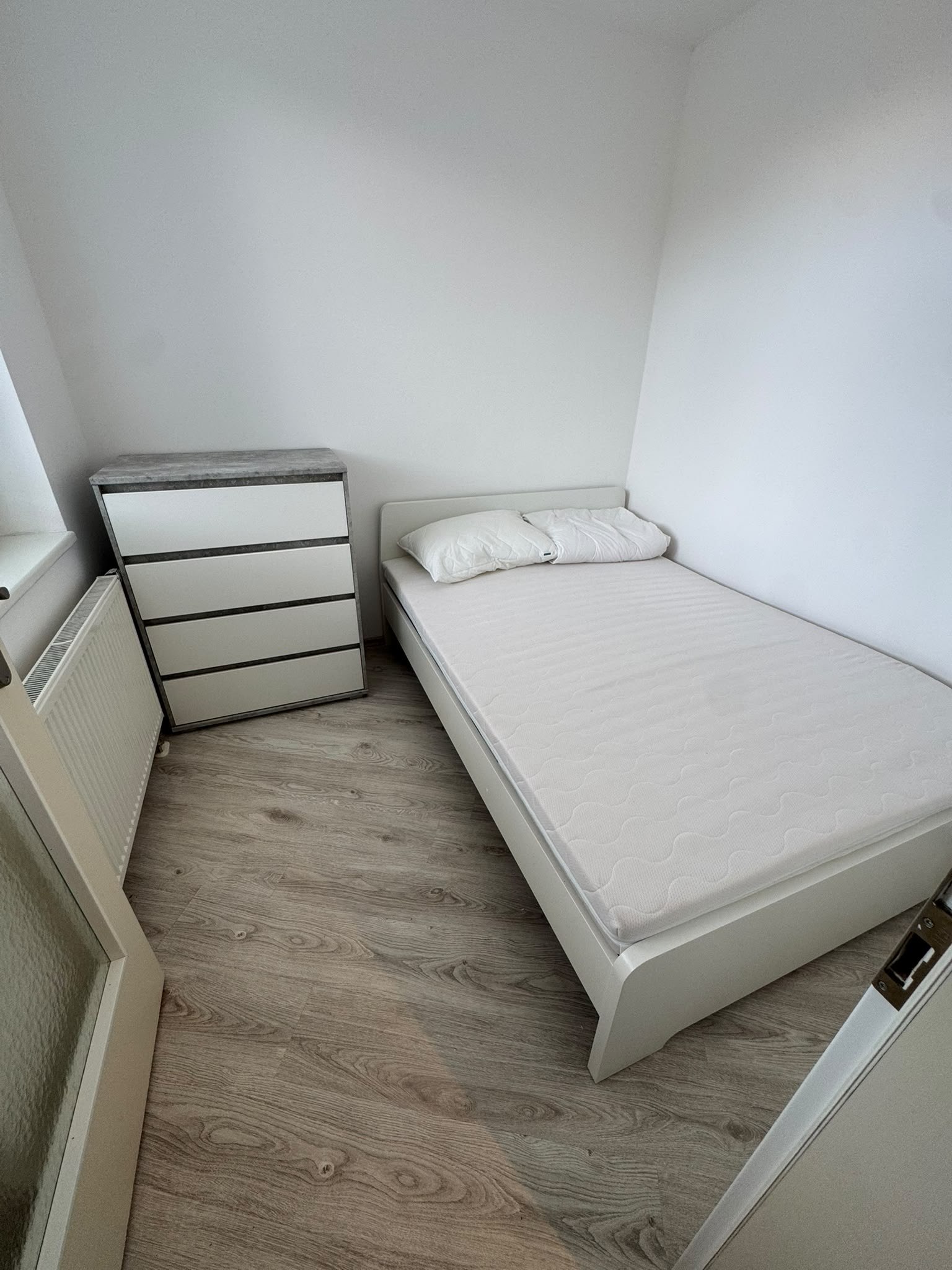 Частично меблированная 2+kk квартира с балконом в Праге 10 photo 2 of 8