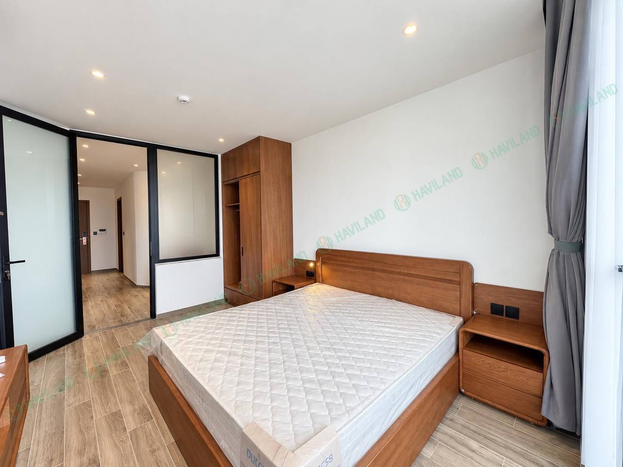 Brand-New 1-Bedroom Apartment in My An photo 2 of 8
