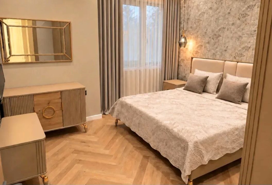 Modern Two-Bedroom Apartment in Arabkir photo 8 of 8