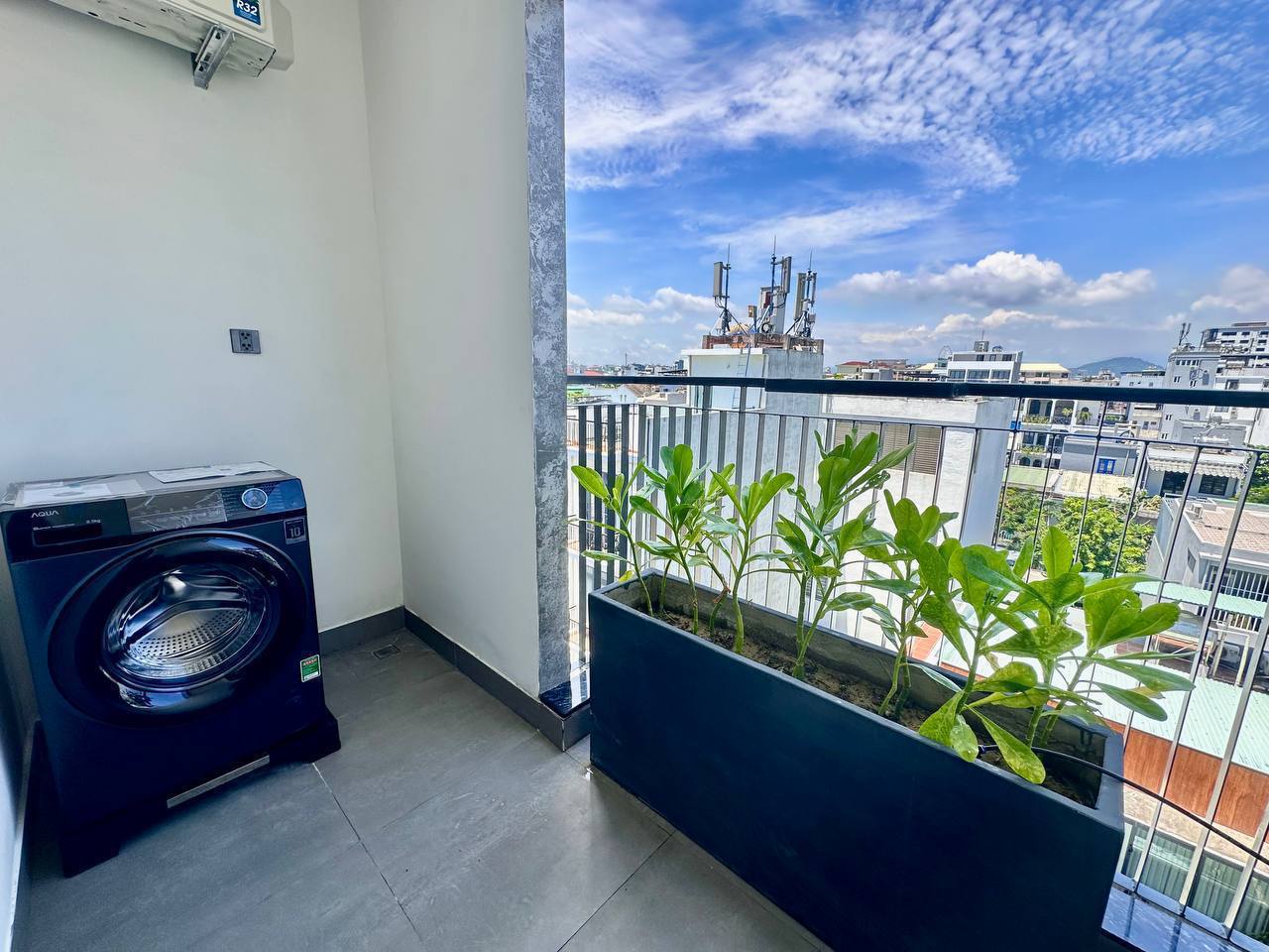 2-Bedroom Apartment in My An photo 2 of 8
