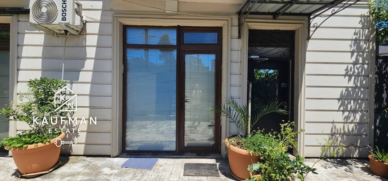 Studio apartment for long-term rent in Batumi photo 1 of 6
