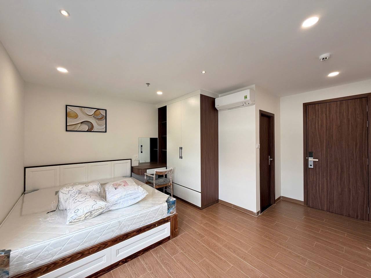 Brand-New Studio Apartment in My An photo 4 of 8