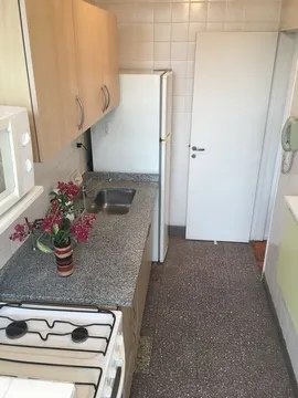 Меблированная 2-комнатная квартира с балконом в Бельграно photo 5 of 8