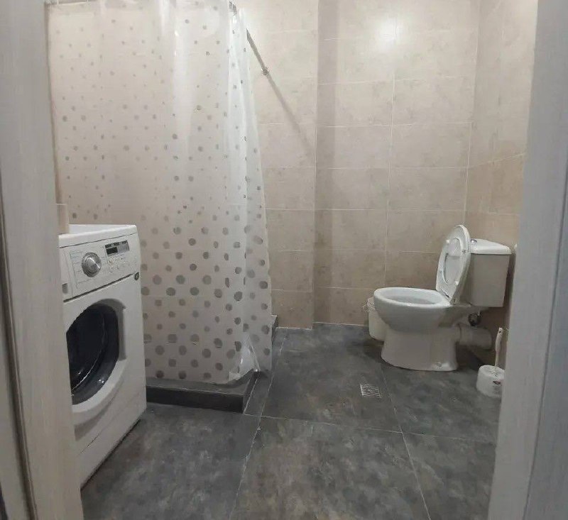 Cozy 3-Bedroom Apartment in Arabkir photo 8 of 8