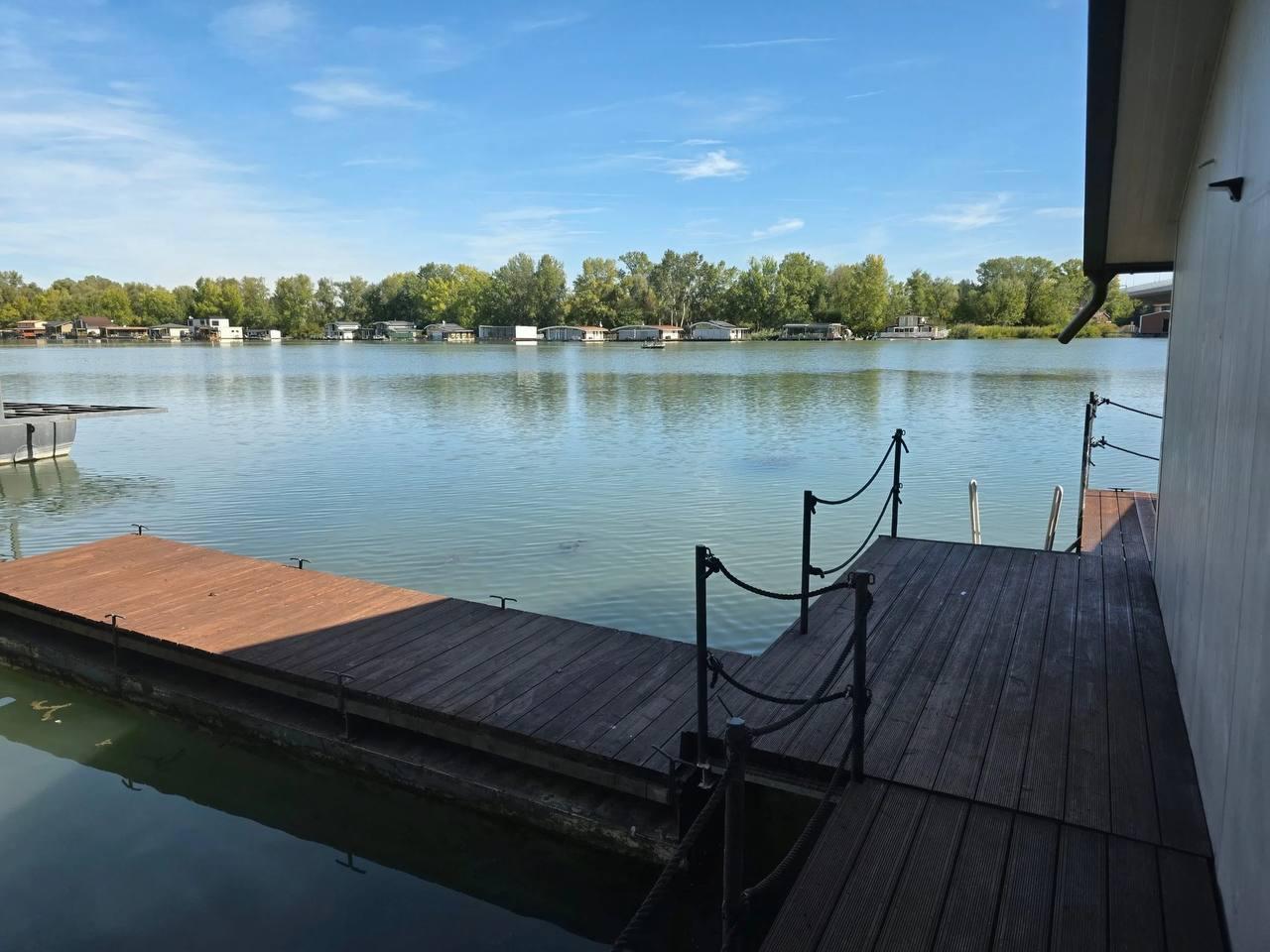 Waterfront Houseboat with Large Terrace photo 3 of 8
