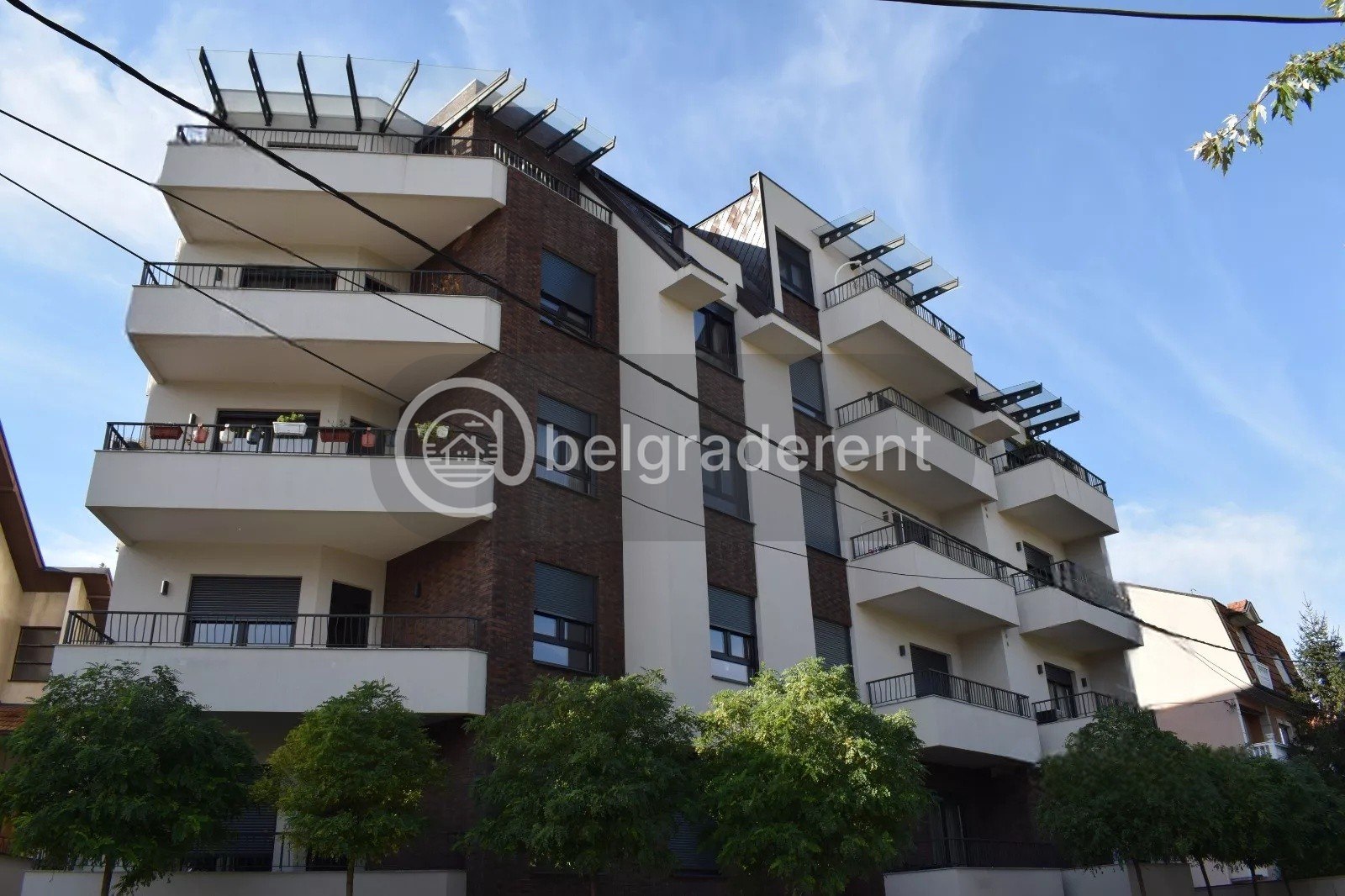 42 m² Two-Room Apartment in Voždovac photo 3 of 8