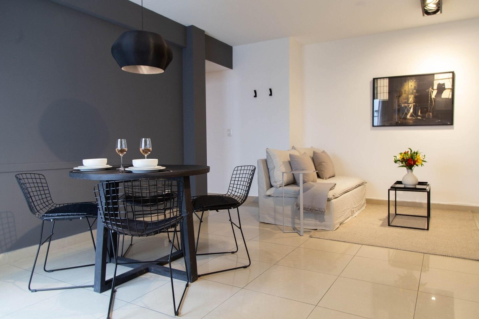 One-Bedroom Apartment in Chacarita photo 1 of 5