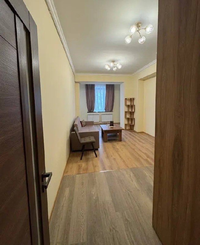 Меблированная 3-комнатная квартира в Нор Норке photo 2 of 8