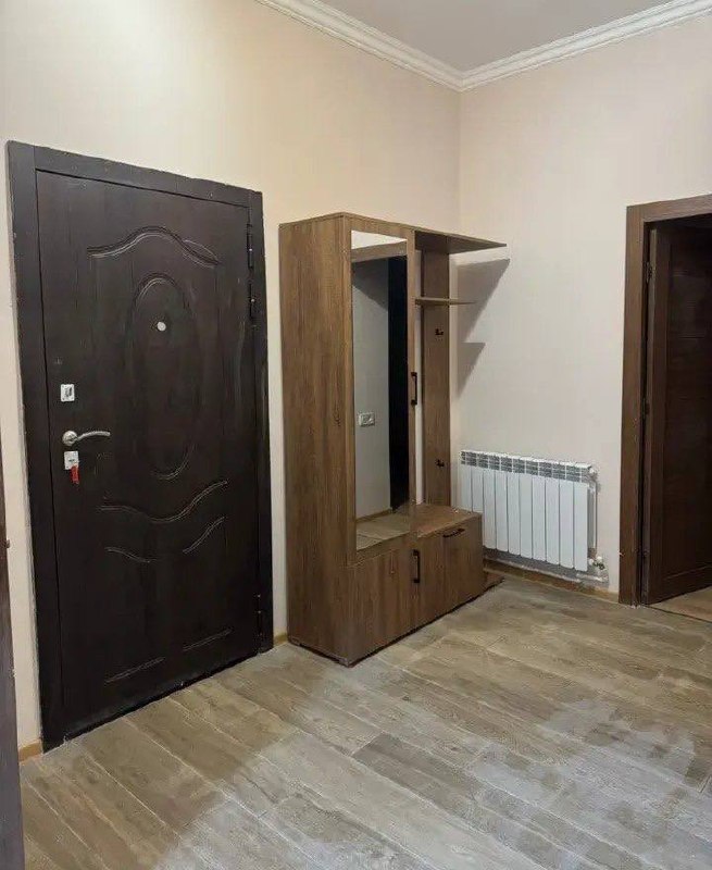 Меблированная 3-комнатная квартира в Нор Норке photo 7 of 8