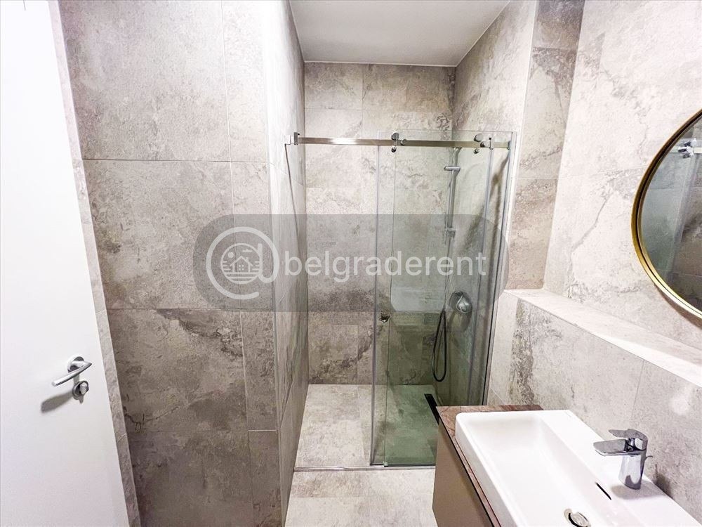 1.5-Room Apartment in Novi Beograd photo 6 of 8