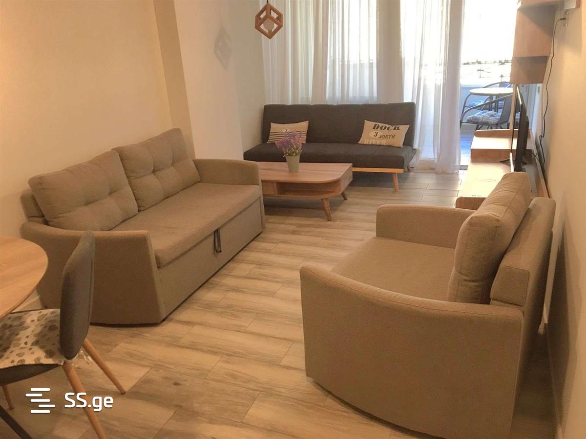 1-Bedroom Apartment for Rent in Batumi photo 2 of 8