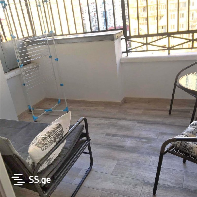 1-Bedroom Apartment for Rent in Batumi photo 5 of 8