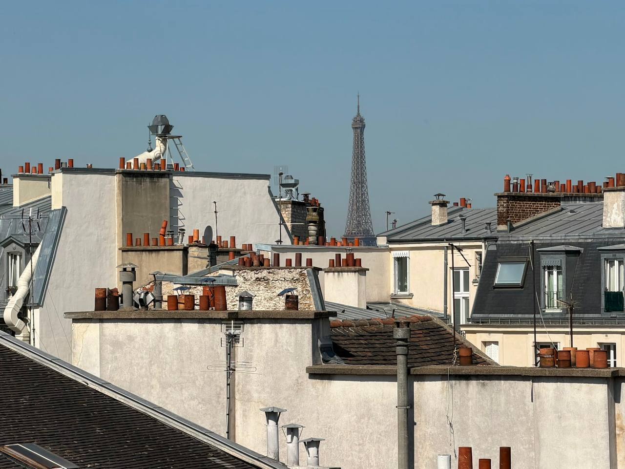 Studio with Tower View photo 4 of 6