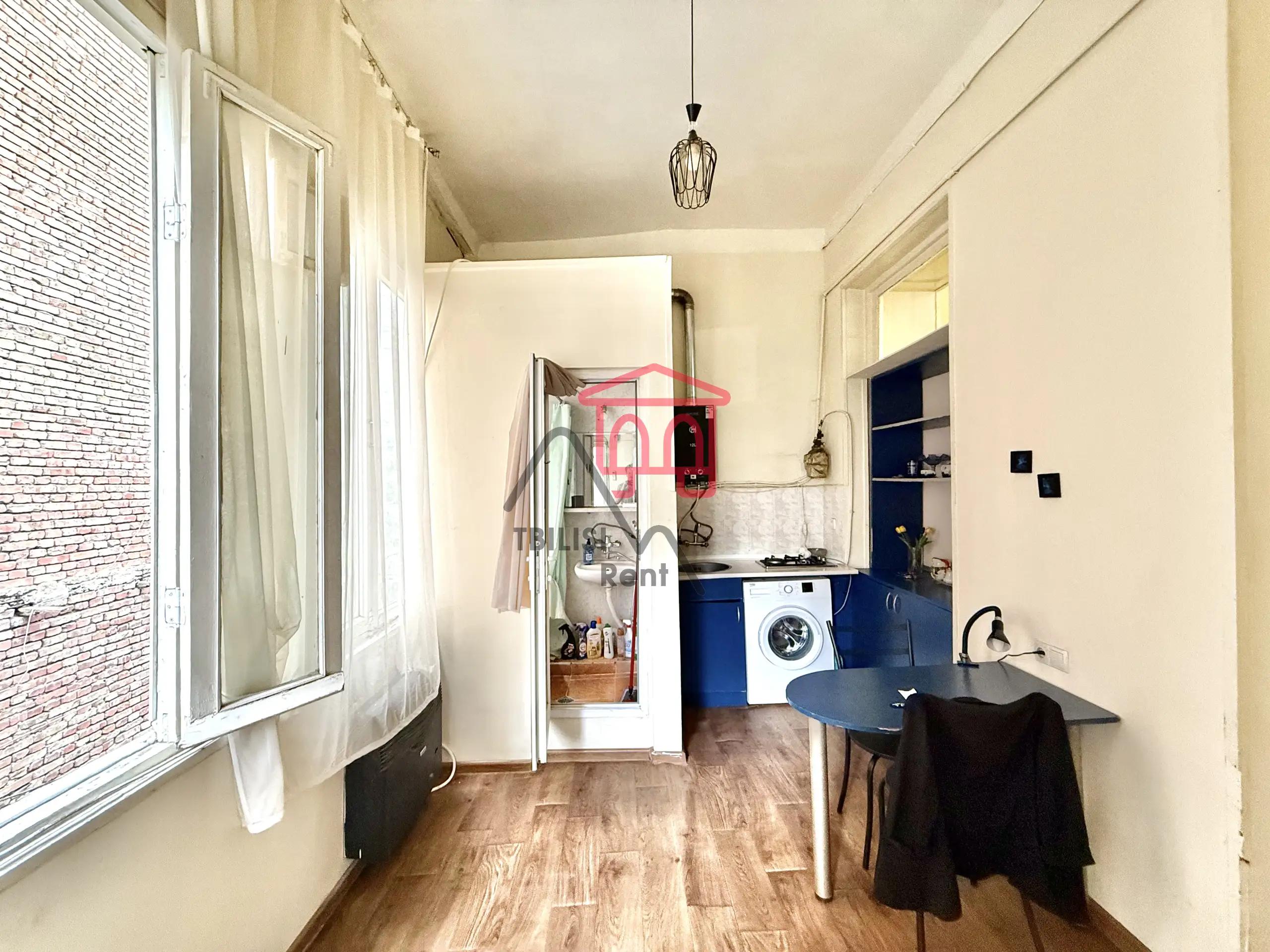 1-Bedroom Apartment in Vake Near Mziuri Park photo 5 of 8