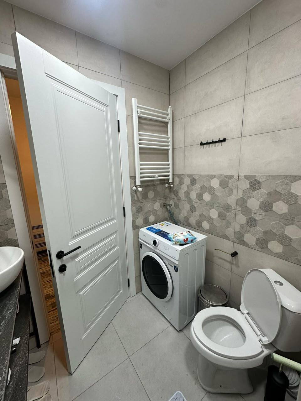 1-Bedroom Apartment on Zgvispiris Street photo 7 of 8