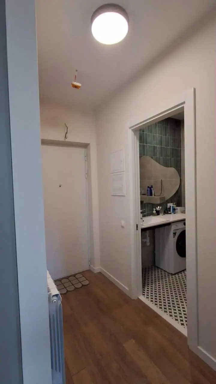 Modern 1-Bedroom Apartment in M3 Saburtalo photo 3 of 8