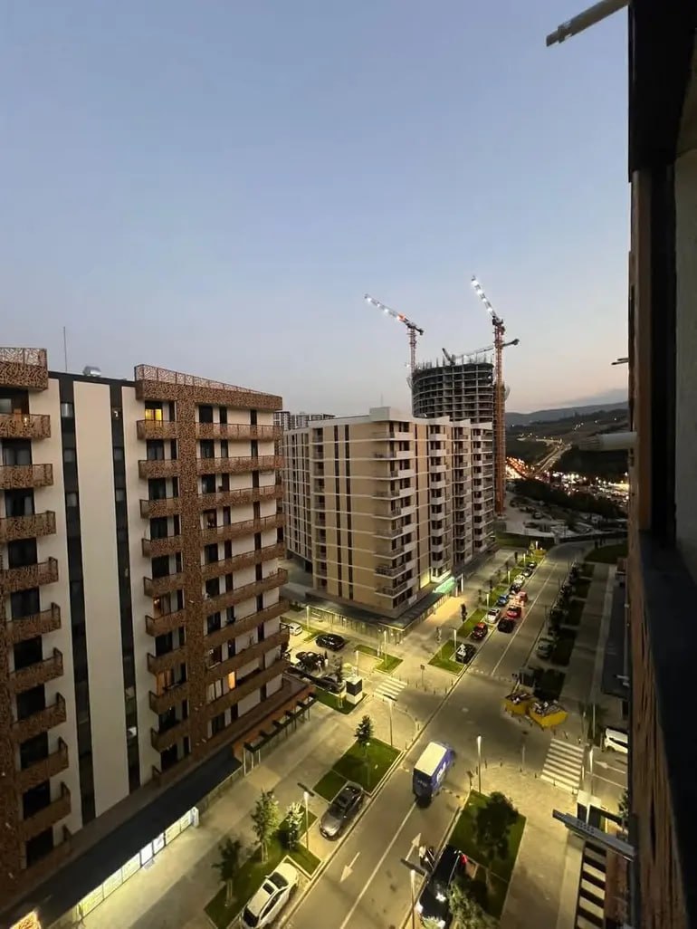 Modern 1-Bedroom Apartment in M3 Saburtalo photo 4 of 8