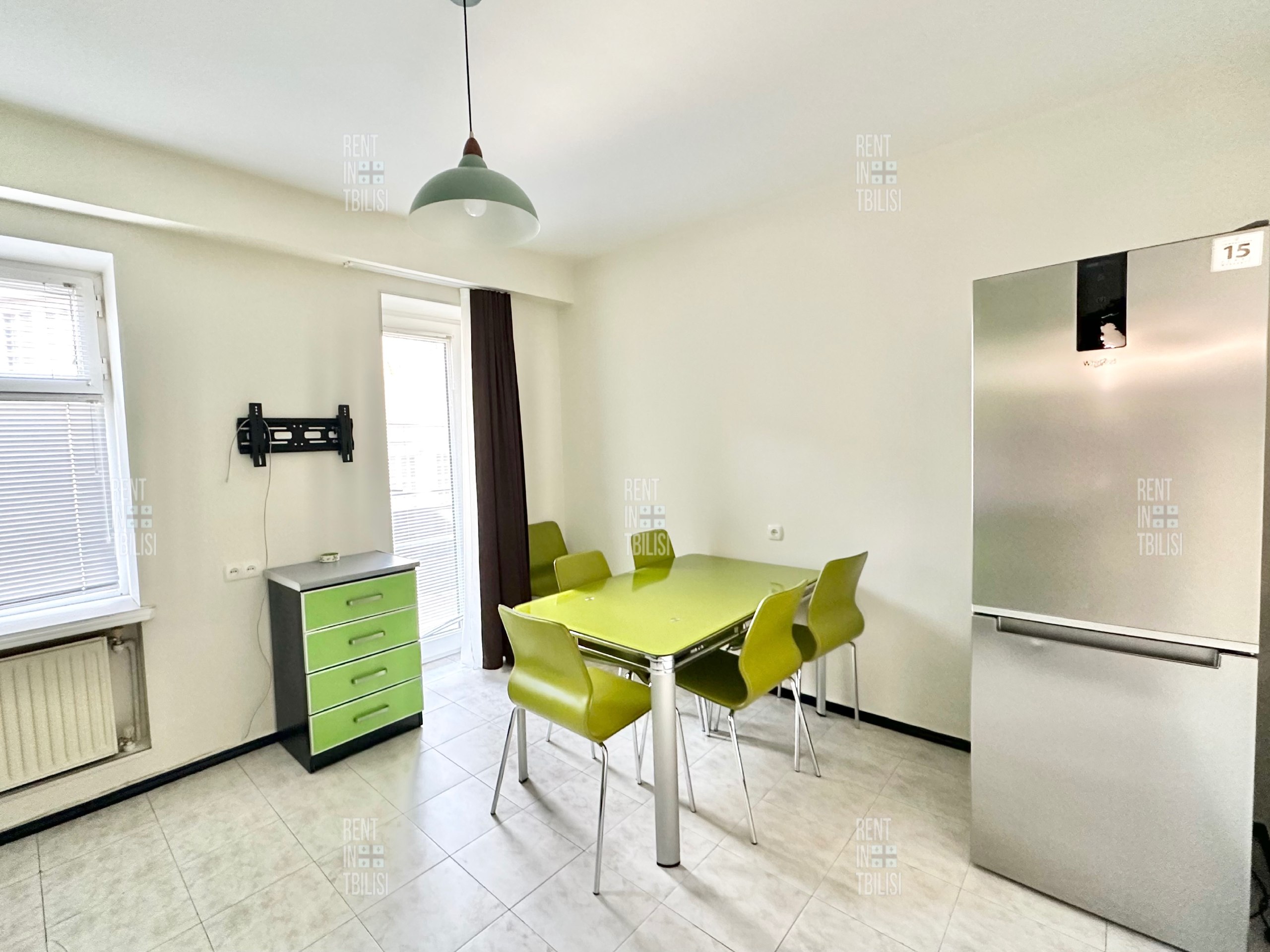 Renovated 2-Bedroom Apartment Near Liberty Square photo 5 of 8