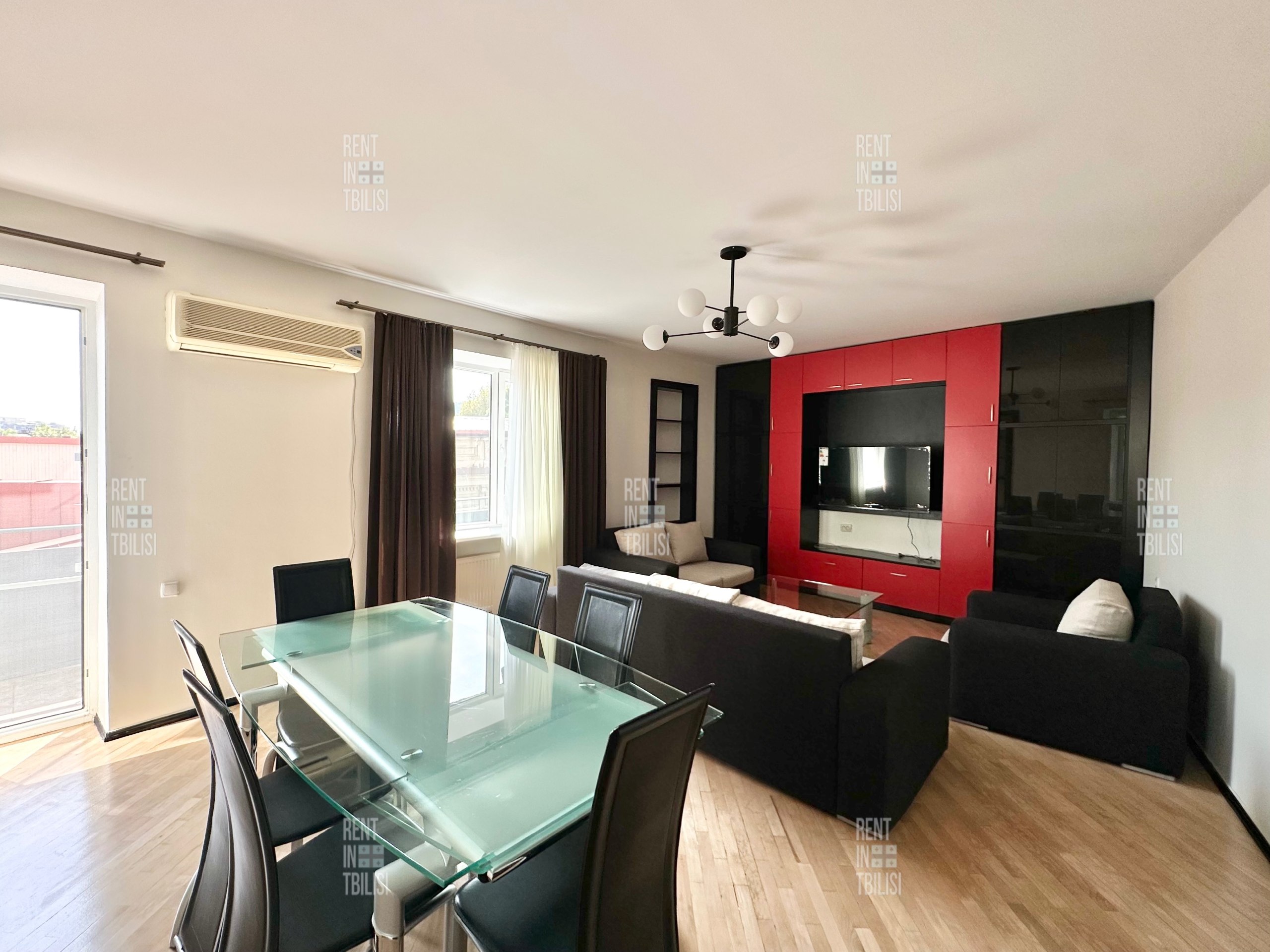 Renovated 2-Bedroom Apartment Near Liberty Square photo 7 of 8