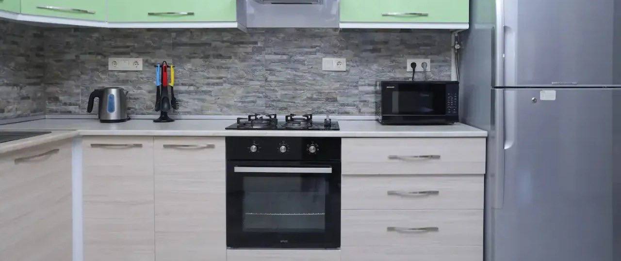 Furnished 3-Room Apartment in Kentron photo 5 of 8