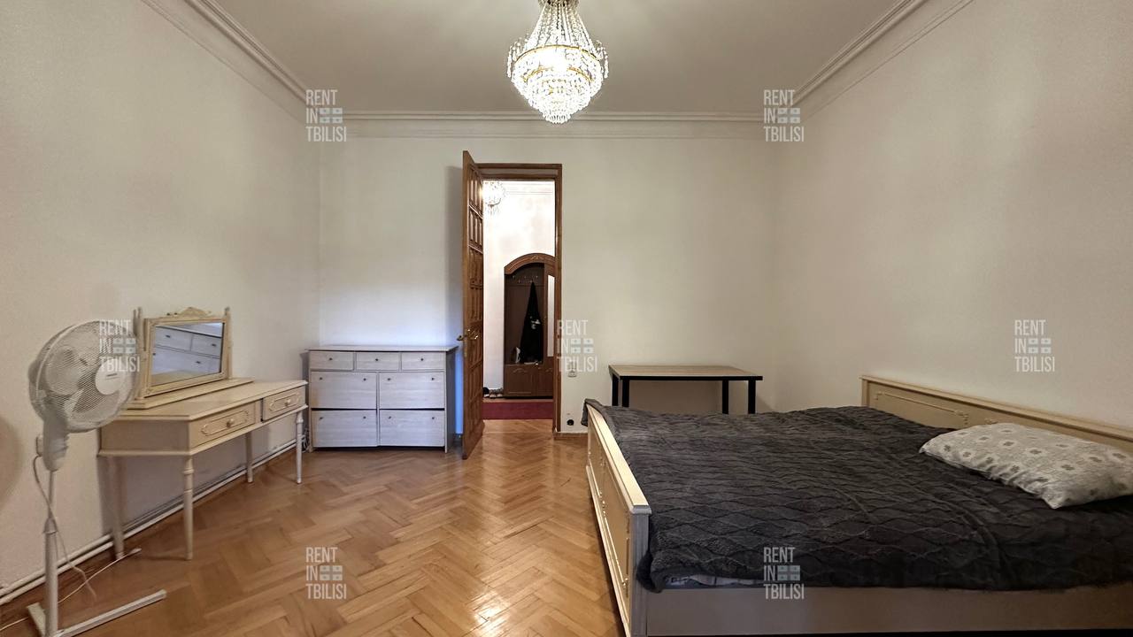 2-Bedroom Apartment in Vake photo 5 of 8