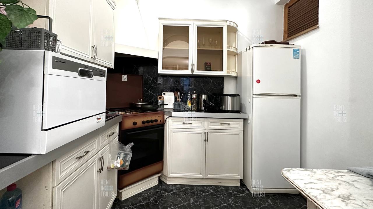 2-Bedroom Apartment in Vake photo 7 of 8