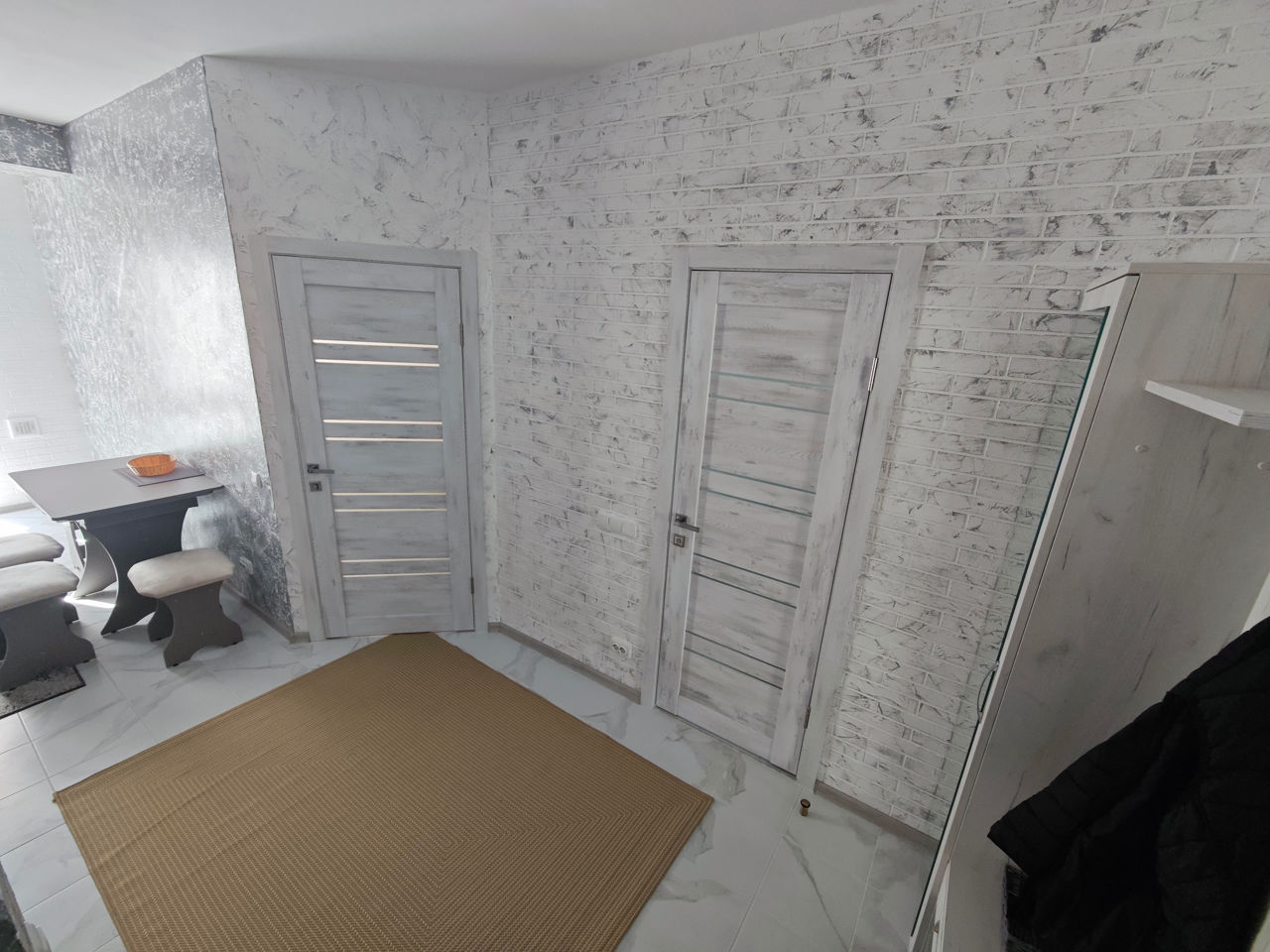 One-Bedroom Apartment in Buiucani photo 7 of 8