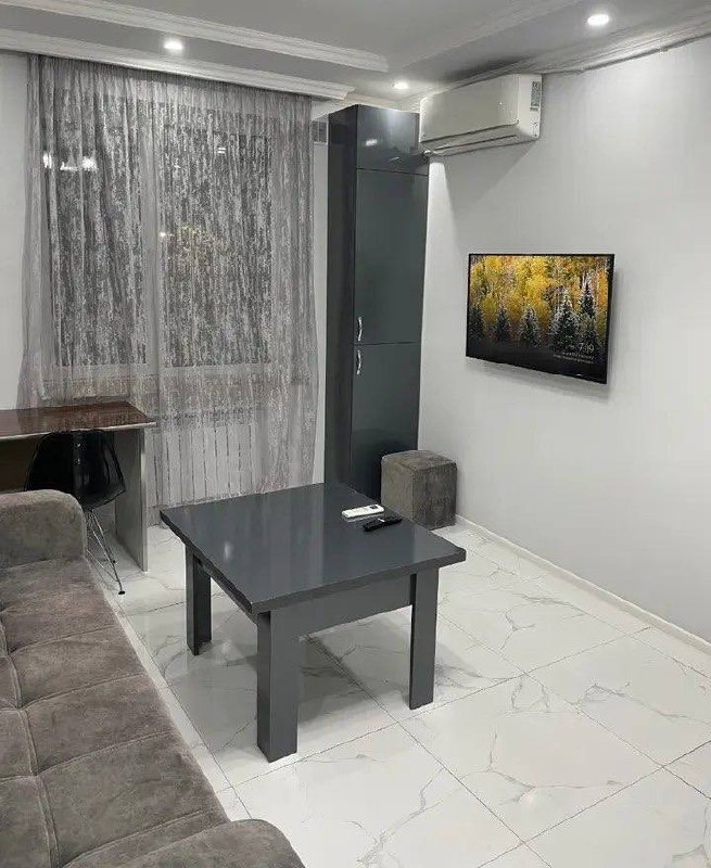 Furnished 2-Bedroom Apartment in Arabkir photo 1 of 8