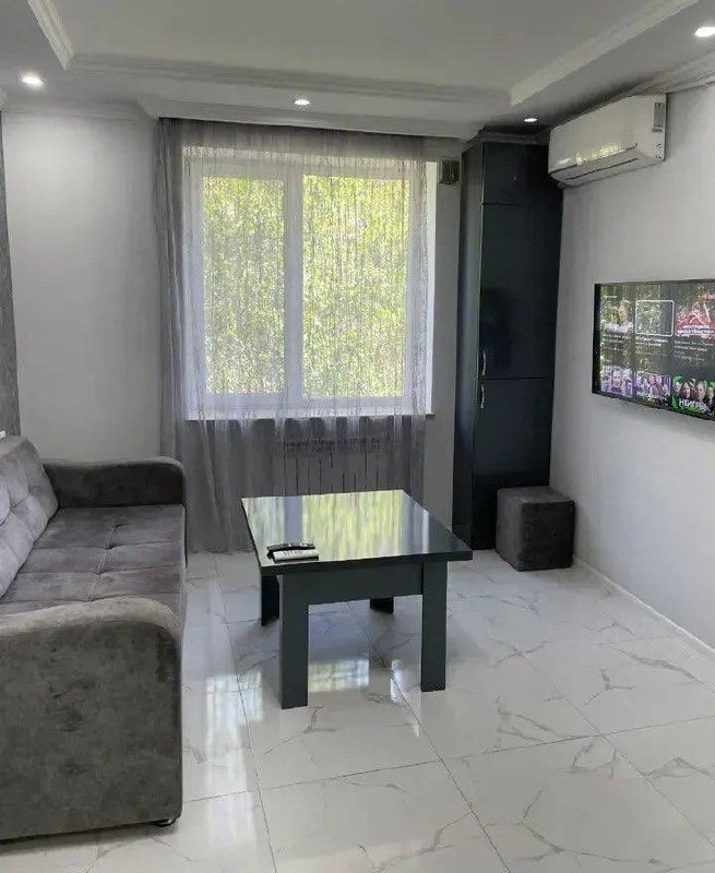 Furnished 2-Bedroom Apartment in Arabkir photo 2 of 8