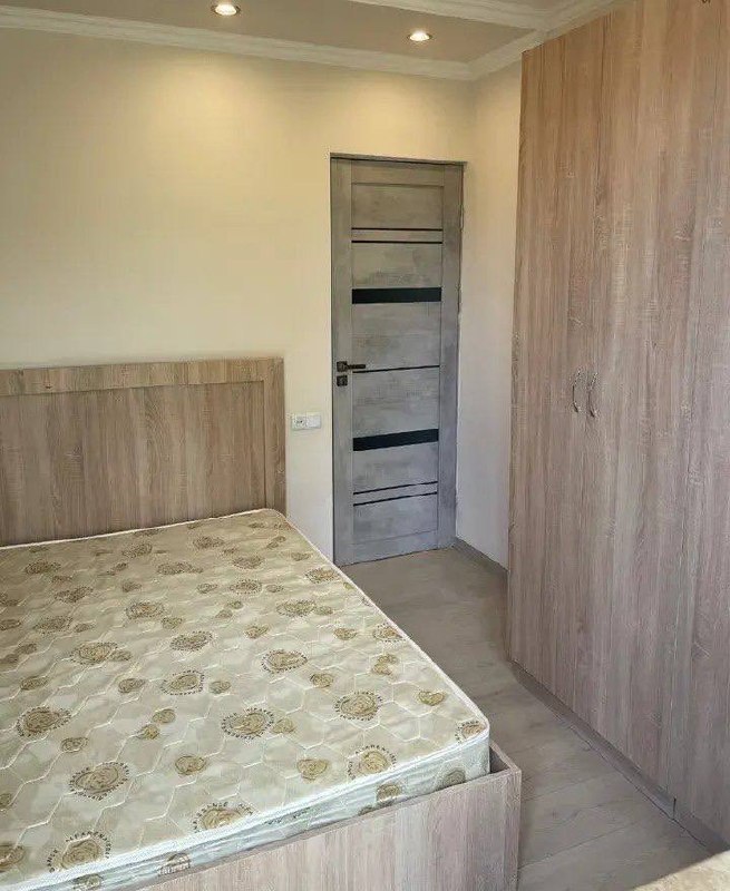 Furnished 2-Bedroom Apartment in Arabkir photo 6 of 8
