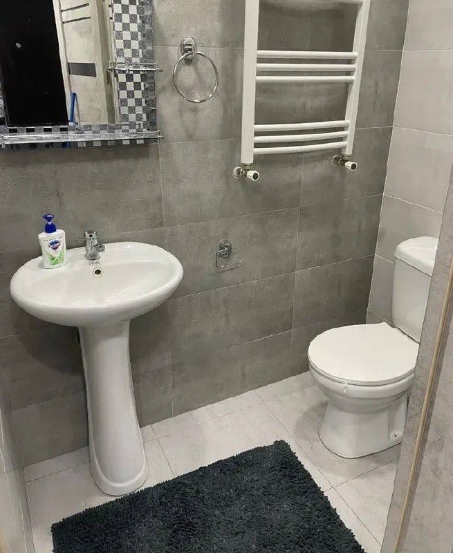 Furnished 2-Bedroom Apartment in Arabkir photo 8 of 8