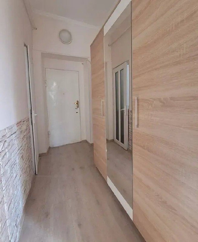 Furnished 2-Room Apartment in Arabkir photo 7 of 8